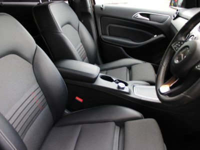 2018 Mercedes-Benz B 180