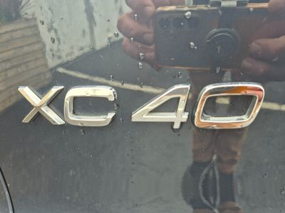 2022 Volvo XC40