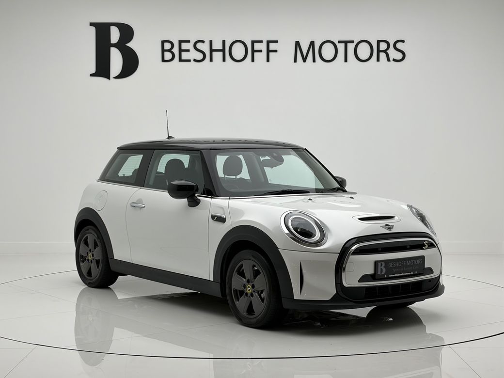 2023 Mini Hatch