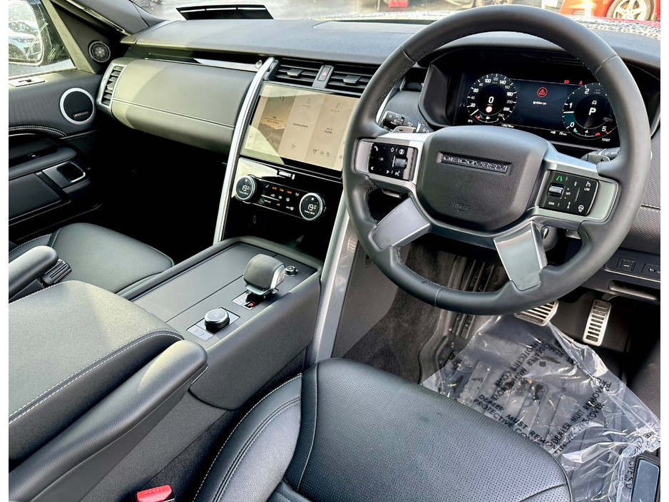 2026 Land Rover Discovery