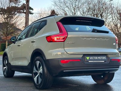 2023 Volvo XC40