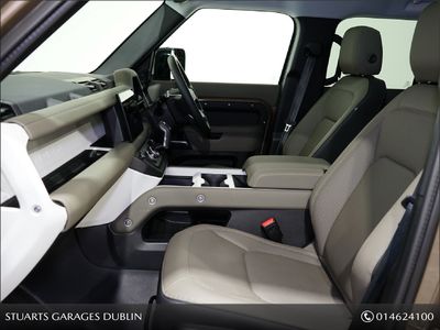 2025 Land Rover Defender