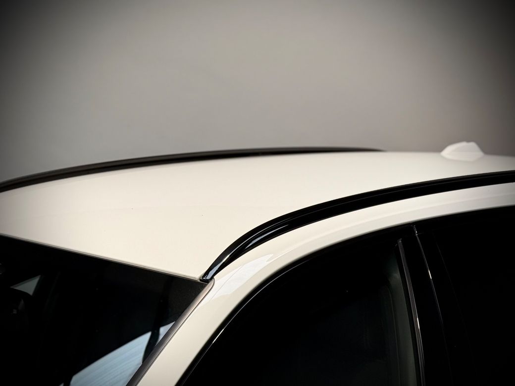 2023 BMW 320