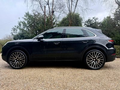 2023 Porsche Cayenne