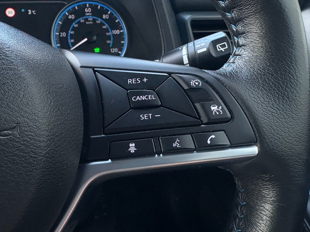 2023 Nissan Leaf