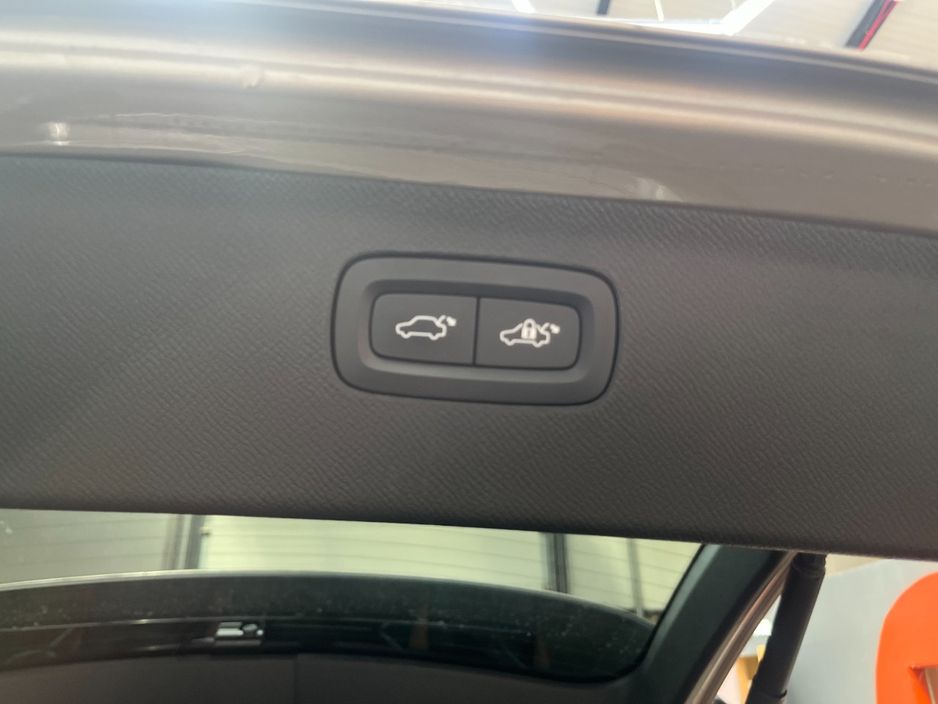 2023 Volvo XC90