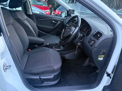 2015 Volkswagen Polo