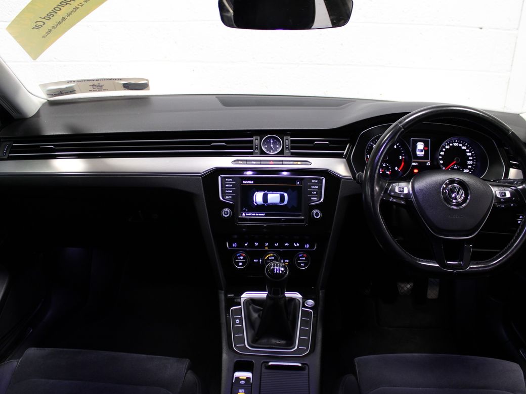 2016 Volkswagen Passat