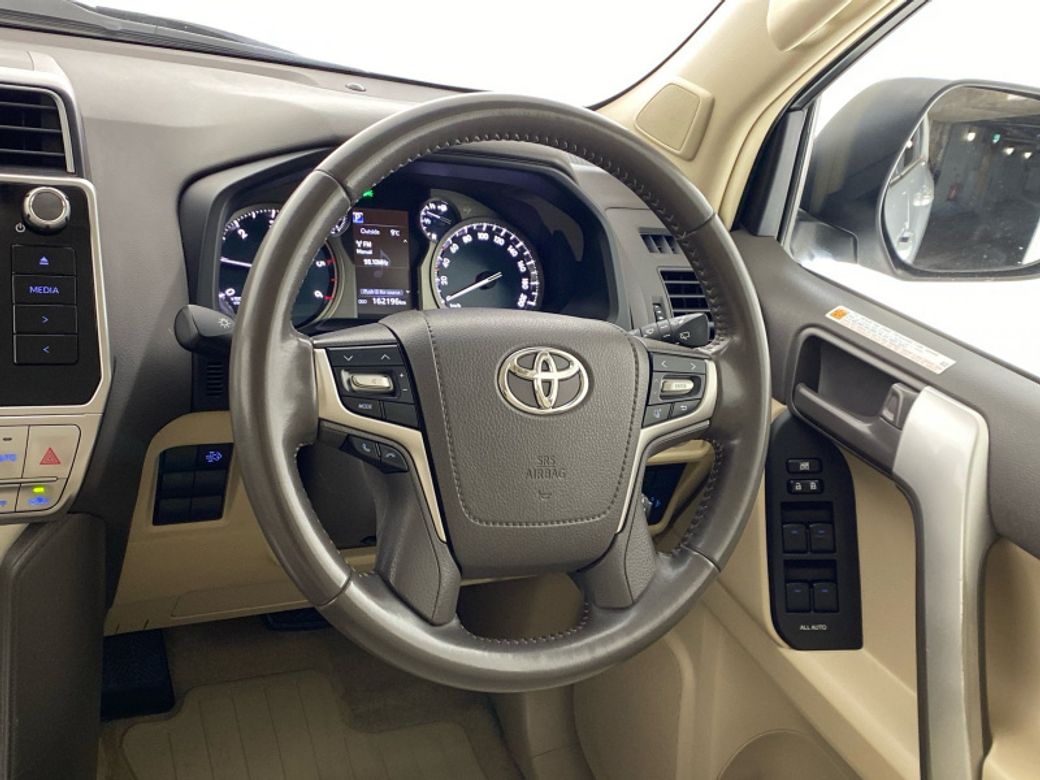 2020 Toyota Landcruiser