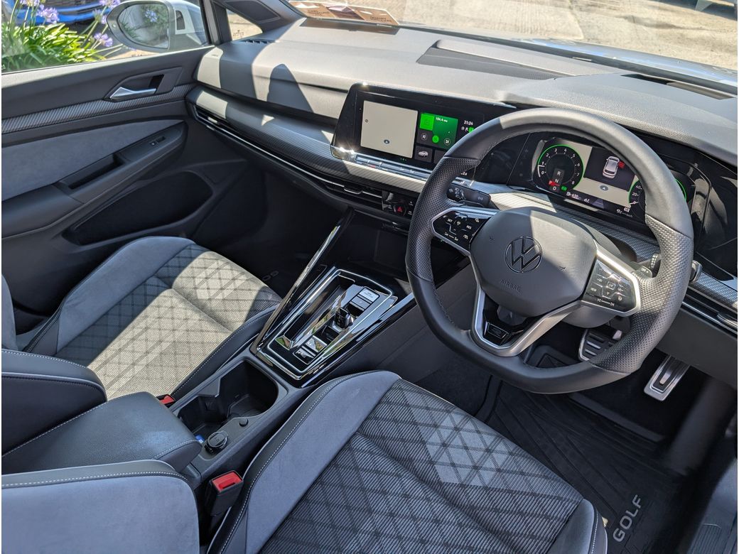 2024 Volkswagen Golf
