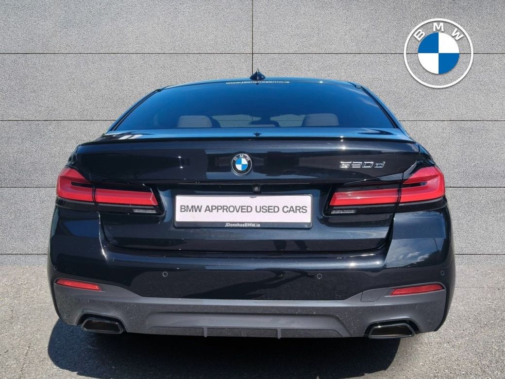 2022 BMW 5 Series