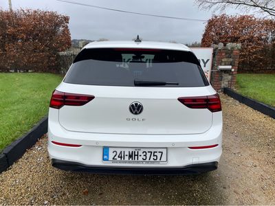 2024 Volkswagen Golf