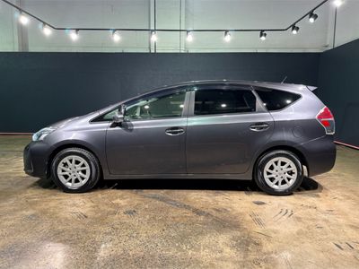 2020 Toyota Prius Alpha