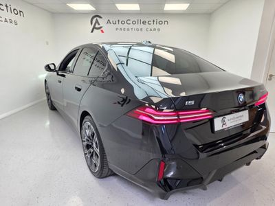 2025 BMW i5