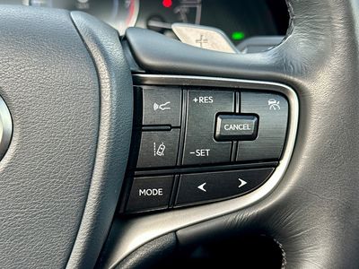 2023 Lexus ES 300h