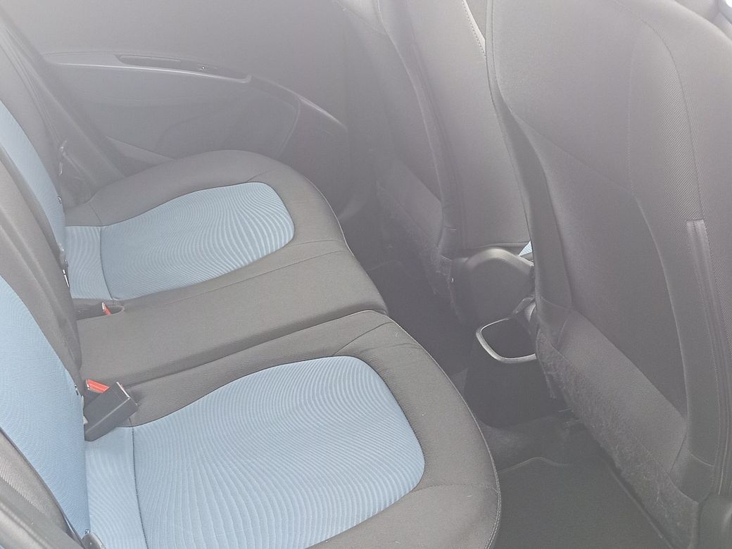 2016 Hyundai i10