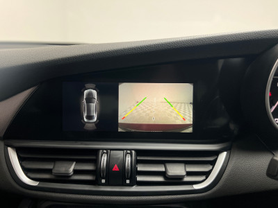 2022 Alfa Romeo Giulia