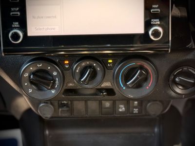 2022 Toyota Hilux