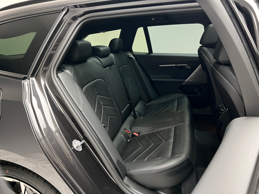 2025 BMW 5 Series