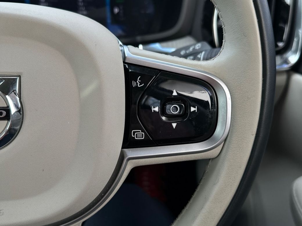 2026 Volvo V60