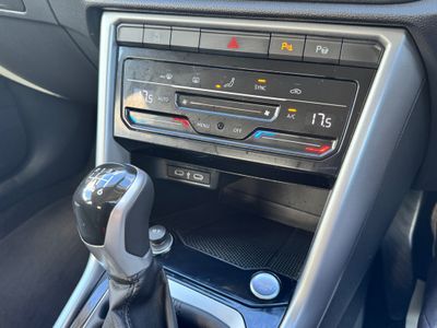 2024 Volkswagen T-Roc