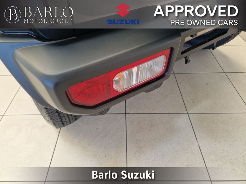 2025 Suzuki Jimny