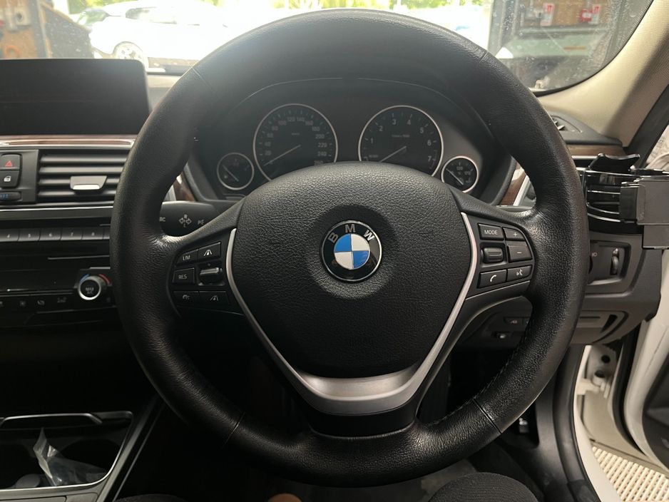 2017 BMW 3 Series
