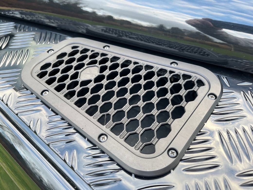 2014 Land Rover Defender 90