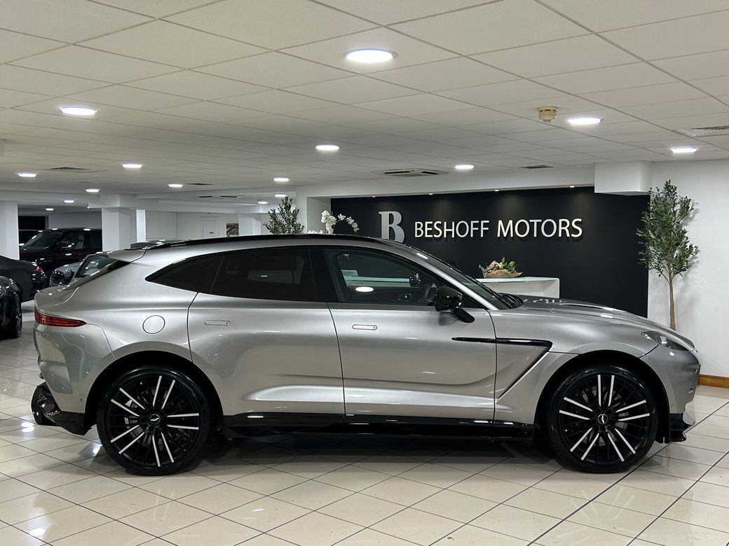 2023 Aston Martin DBX
