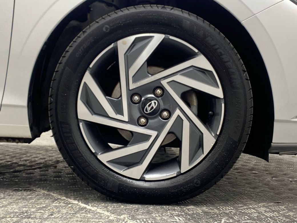 2024 Hyundai i20