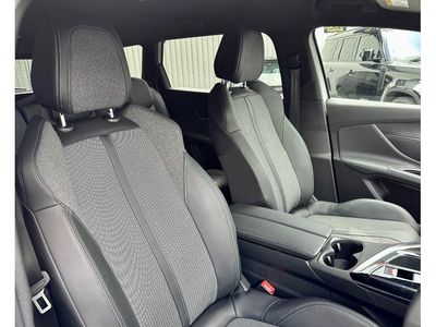2024 Peugeot 5008
