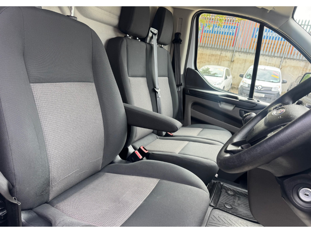 2022 Ford Transit Custom