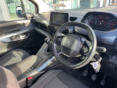 2020 Peugeot Rifter
