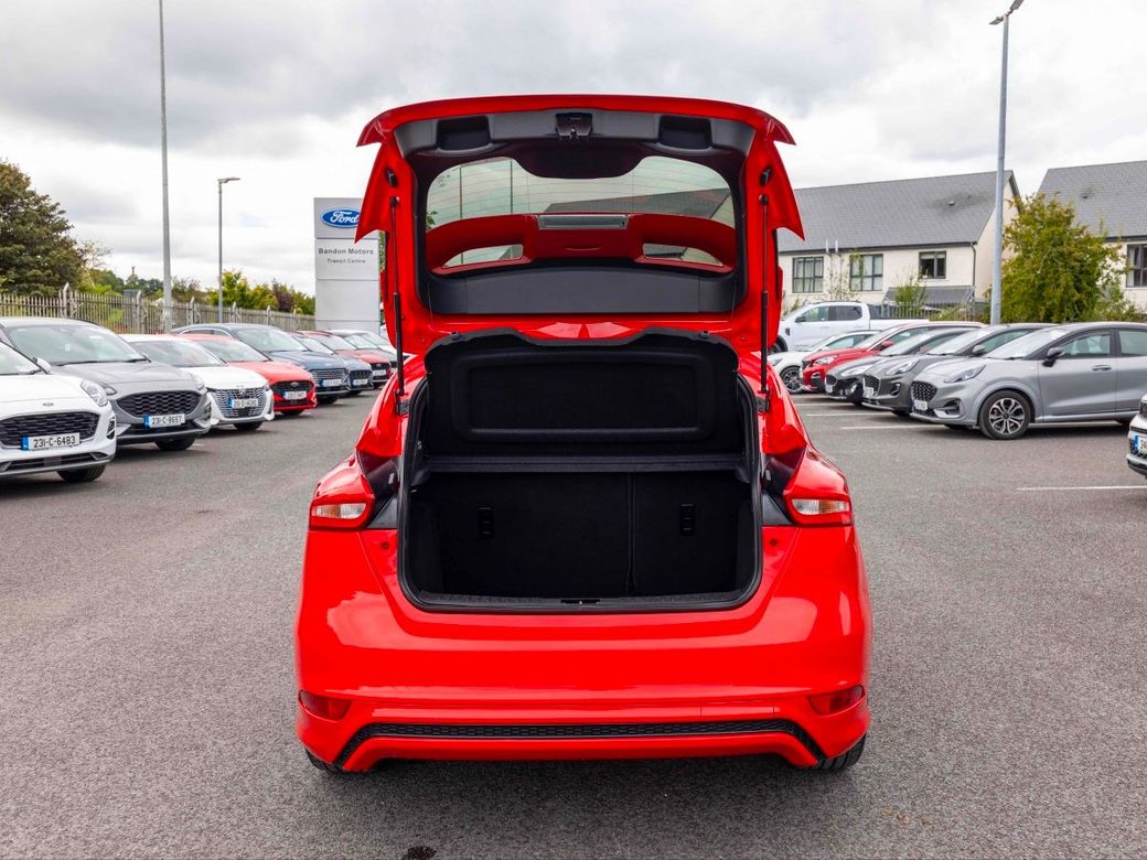2018 Ford Focus