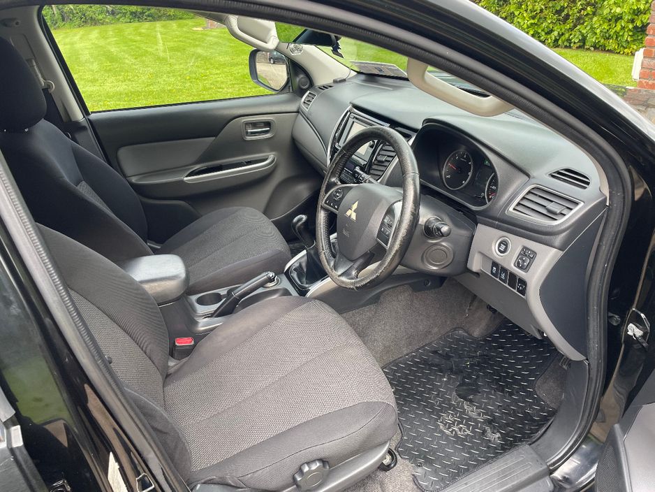 2016 Mitsubishi L200