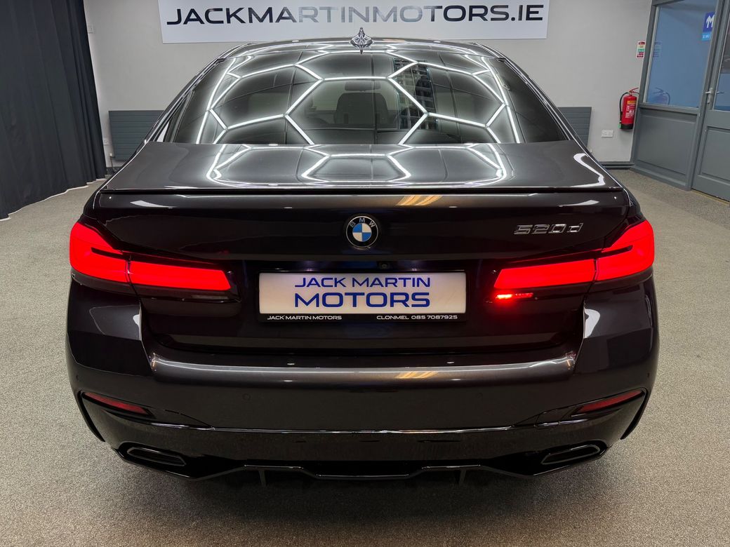2021 BMW 5 Series