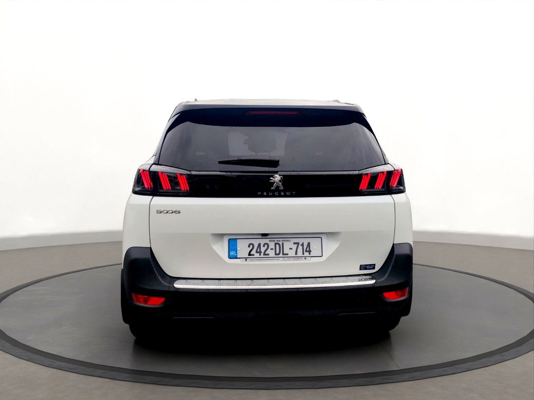 2024 Peugeot 5008