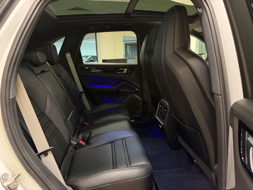 2022 Porsche Cayenne