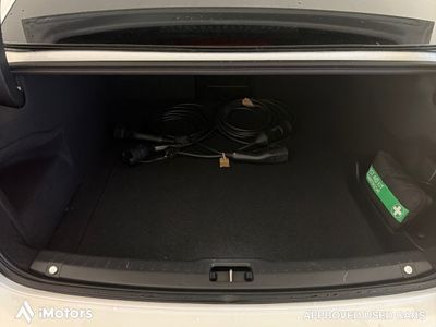 2022 Volvo S90