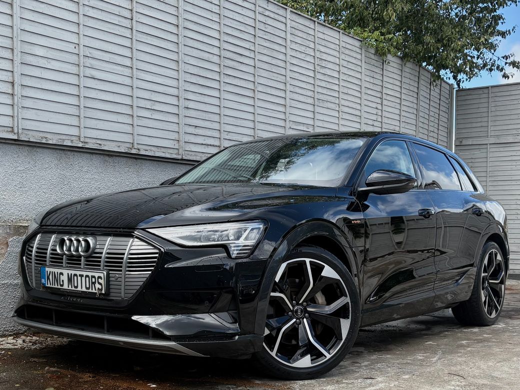 2022 Audi e-tron