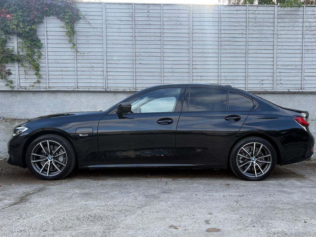 2022 BMW 3 Series