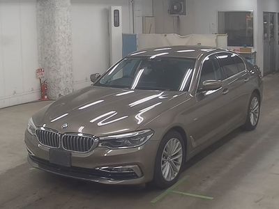 2017 BMW 523