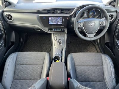 2016 Toyota Auris