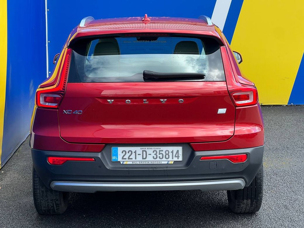 2022 Volvo XC40