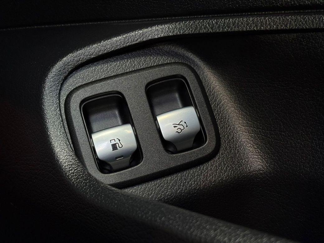 2025 Mercedes-Benz CLE