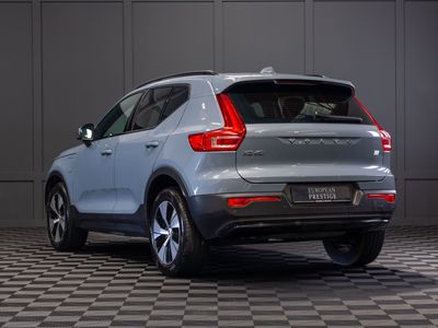 2022 Volvo XC40