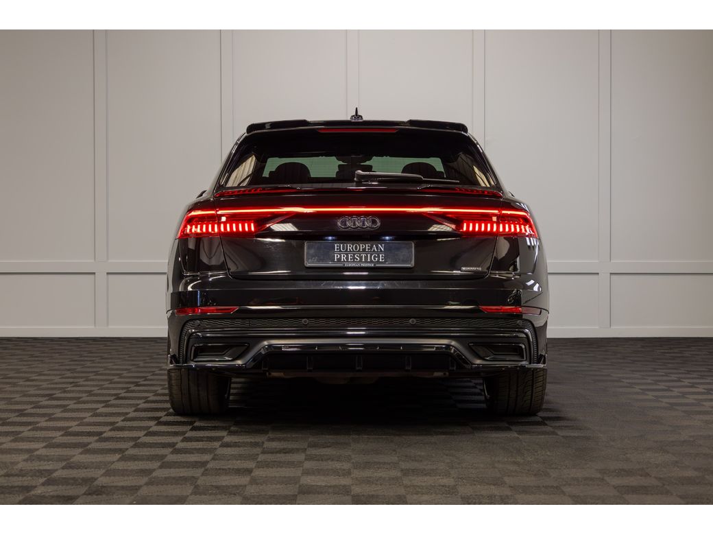 2022 Audi Q8