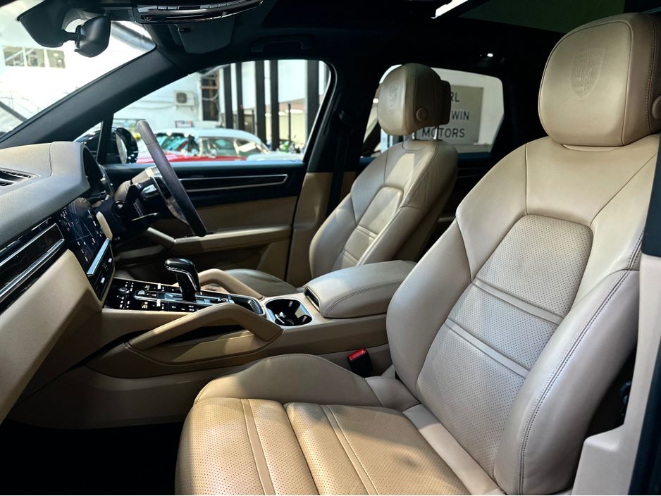 2022 Porsche Cayenne