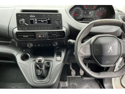 2020 Peugeot Partner