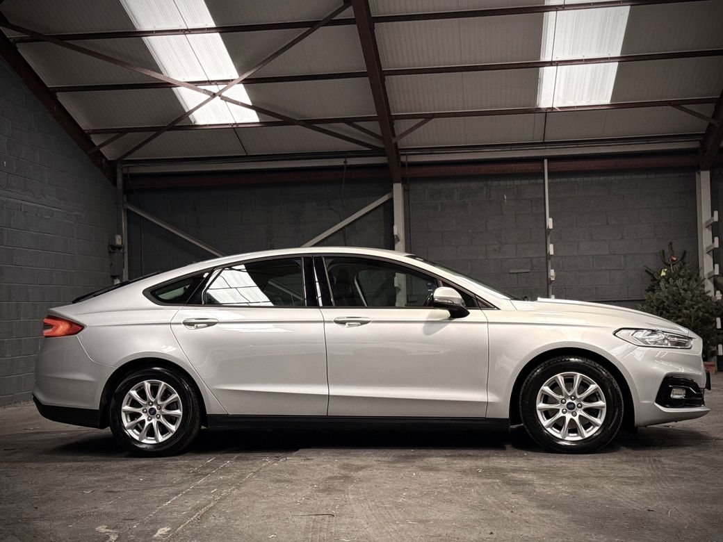 2019 Ford Mondeo